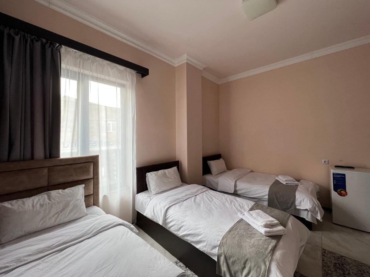 Rp Hotel Yerevan Exterior foto