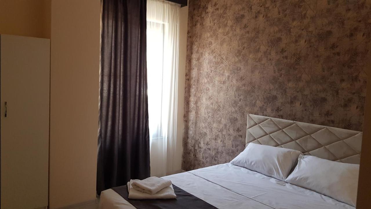 Rp Hotel Yerevan Exterior foto