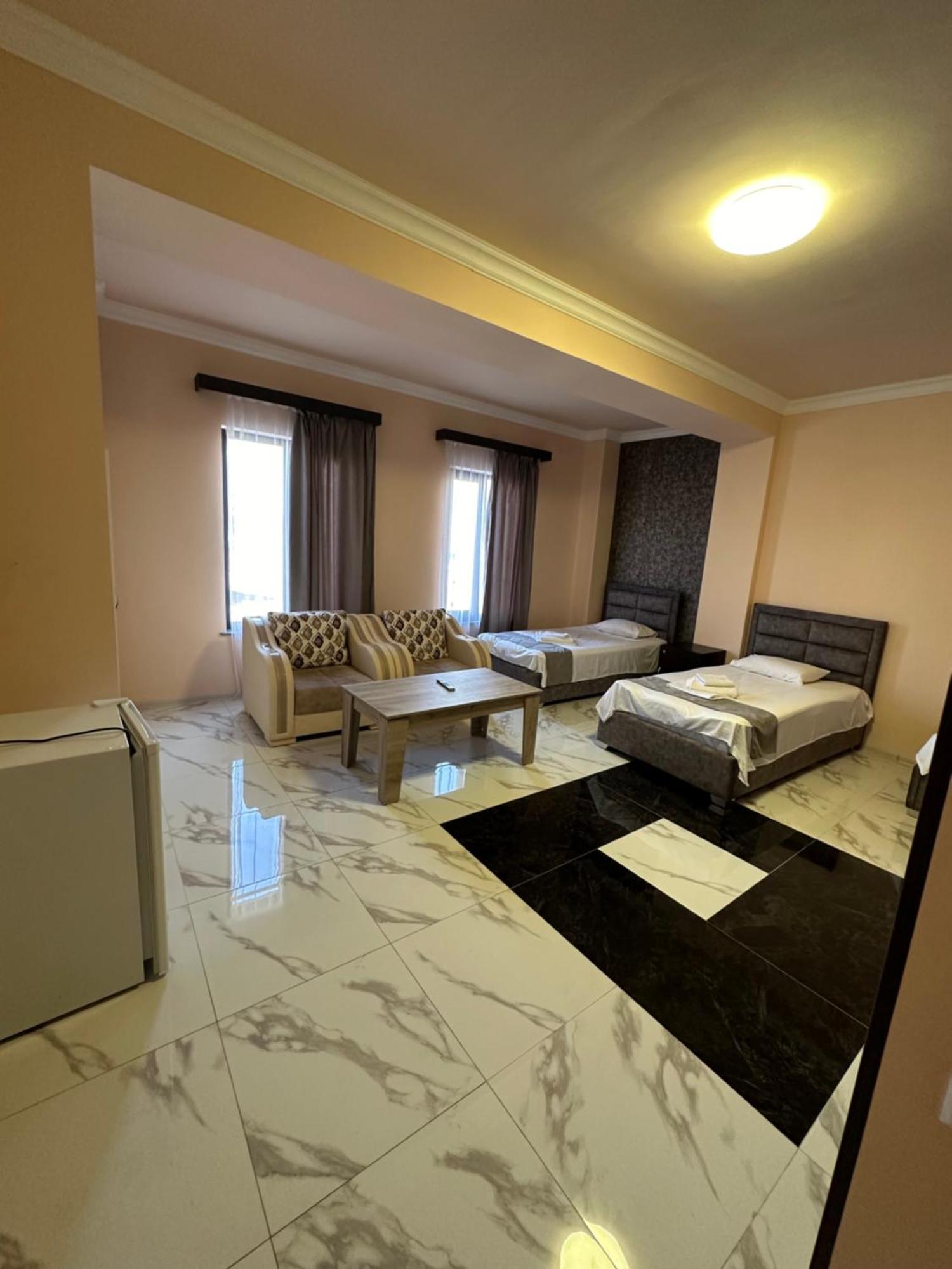 Rp Hotel Yerevan Exterior foto
